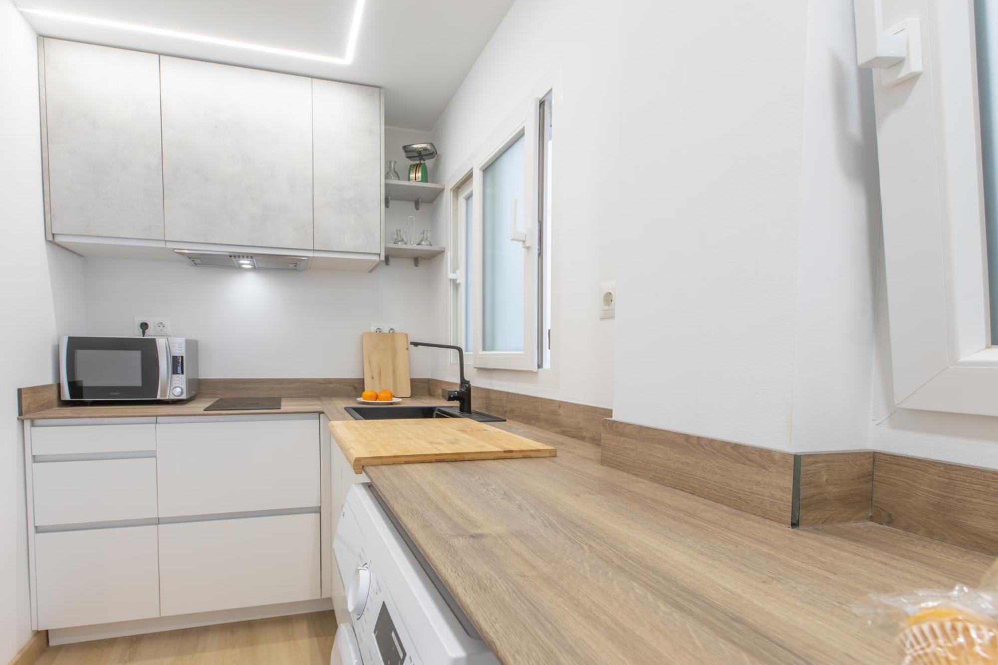 Apartment Homely San Juan De Letran Con Terraza *